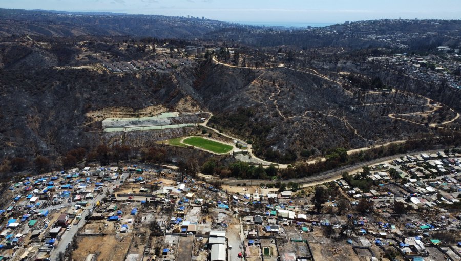 Catastro en Quilpué revela que 6 funcionarios municipales resultaron damnificados con incendios: 5 de ellos perdieron sus casas