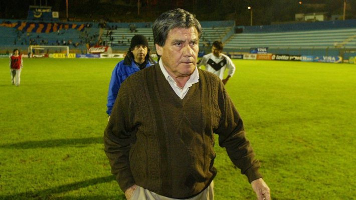 Luto en el fútbol chileno: Fallece histórico técnico de La Roja Orlando Aravena