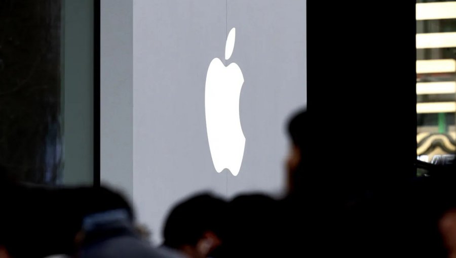 EE.UU. demanda a Apple por violar las leyes antimonopolio en el mercado de teléfonos inteligentes