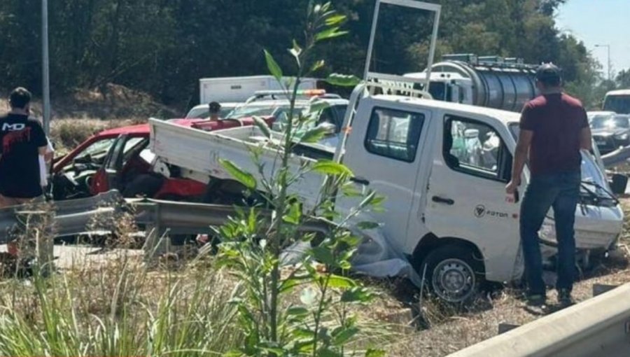 Triple accidente de tránsito provoca gran congestión vehicular en Camino Internacional