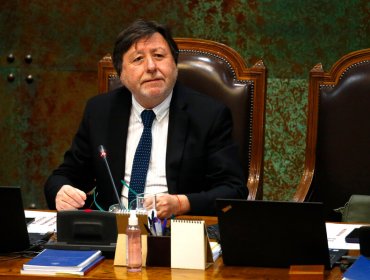 Diputado Cifuentes presenta su renuncia a la presidencia de la Cámara de Diputados