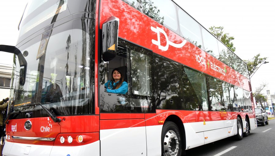 Gobierno aclara por qué buses eléctricos de dos pisos no están circulando