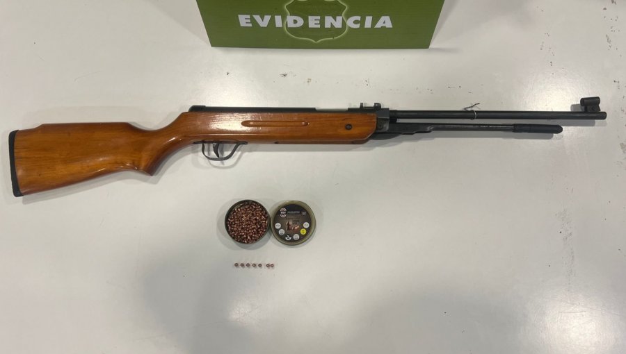 Detienen a adulto mayor que habría abusado y amenazado con un rifle a una censista en Lautaro