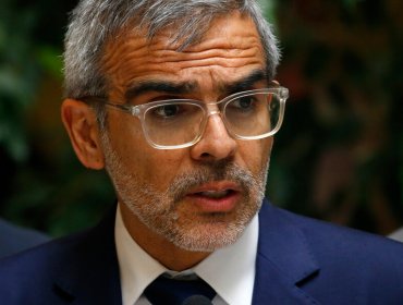 Ministro de Justicia por formalización de general Yáñez : “Un directivo debería pensar en no perjudicar la institución que dirige”