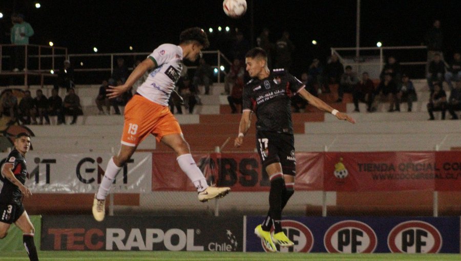 Con tres minutos brillantes, Palestino venció a un deslucido Cobresal