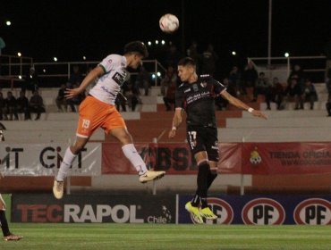 Con tres minutos brillantes, Palestino venció a un deslucido Cobresal