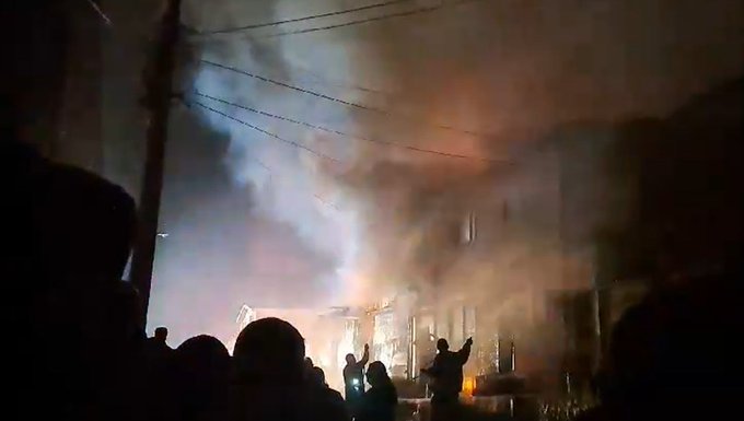 Incendio en Cerro Larraín de Valparaíso dejó al menos 9 damnificados y dos viviendas con daños