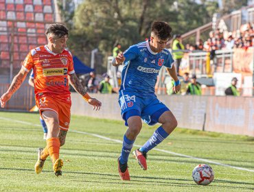 Universidad de Chile le gana a Cobreloa y llega la cima del torneo