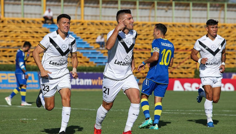 S. Morning le quitó el invicto a AC Barnechea tras vencerlo en el cierre de la 6ª fecha de la Primera B