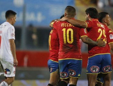 Guerra de goles en Santa Laura: U. Española venció 5-3 a Ñublense y se encumbra en la tabla