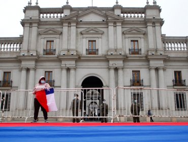 Asalto a funcionario de Presidencia: desconocidos roban celular con el que mantenía contacto directo con Boric