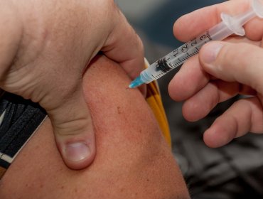 Recomiendan vacunarse ante aumento de virus respiratorios en la región de Valparaíso