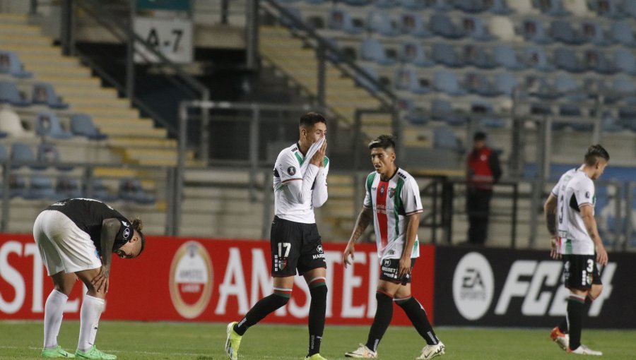 Palestino tuvo una noche para el olvido y fue goleado por Bolívar en Copa Libertadores