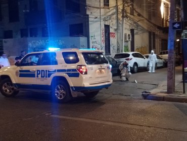 Nuevo homicidio en Viña del Mar: El cuarto en 48 horas en la región, hombre es atacado por 4 individuos en vía pública