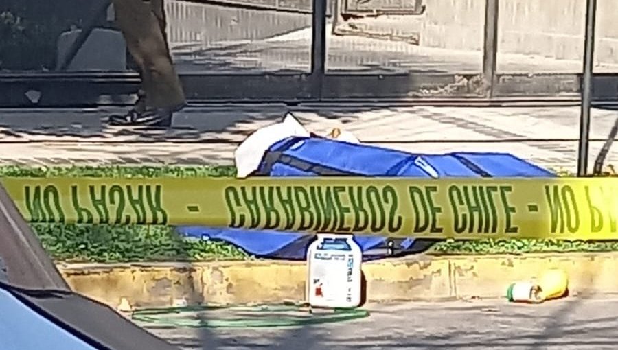 Encuentran restos humanos al interior de una bolsa en plena vía pública de Ñuñoa