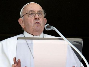 Papa Francisco asegura que el cambio de sexo "corre el riesgo de atentar contra la dignidad de la persona"