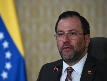 Canciller de Venezuela dice que prestarán "colaboración absoluta" tras solicitud de Chile por crimen de Ronald Ojeda