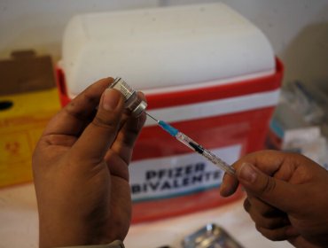 Renuncia jefa de Inmunizaciones del Ministerio de Salud tras error de vacunas vencidas