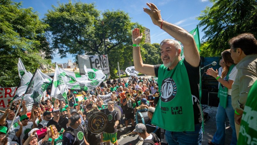 Trabajadores públicos argentinos organizarán nueva huelga este mes ante la pérdida de poder adquisitivo