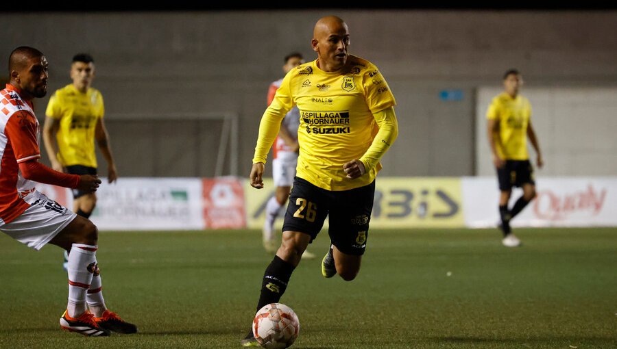 "Chupete" Suazo selló el holgado triunfo de San Luis sobre Deportes Temuco