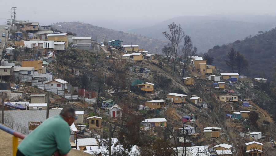 Revelan en comisión del megaincendio en la V Región que Conaf no realizó sobrevuelos permanentes durante la emergencia