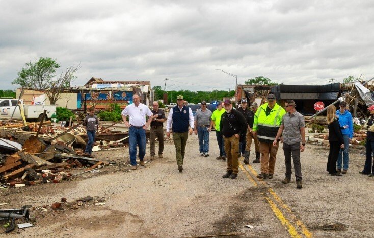 Al menos cinco muertos deja ola de tornados en Oklahoma en Estados Unidos