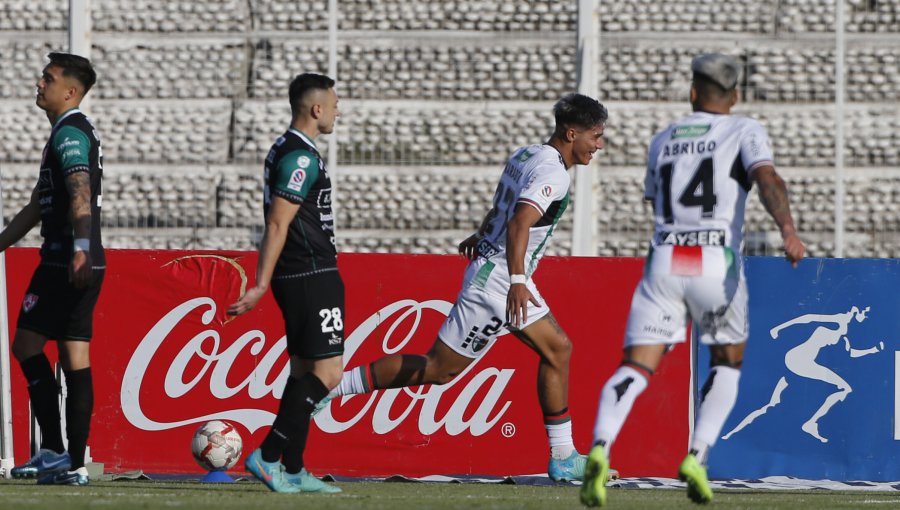 Palestino hunde a D. Copiapó y se ubica como escolta de U. de Chile en el Campeonato