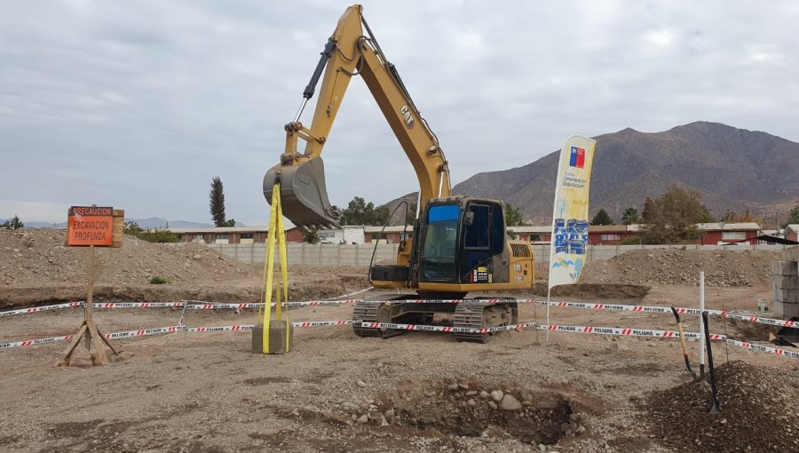 Dan inicio a proyecto habitacional que hará propietarias a 160 familias de San Felipe