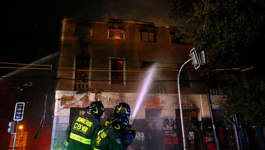 Lactante pierde la vida en incendio estructural en Antofagasta