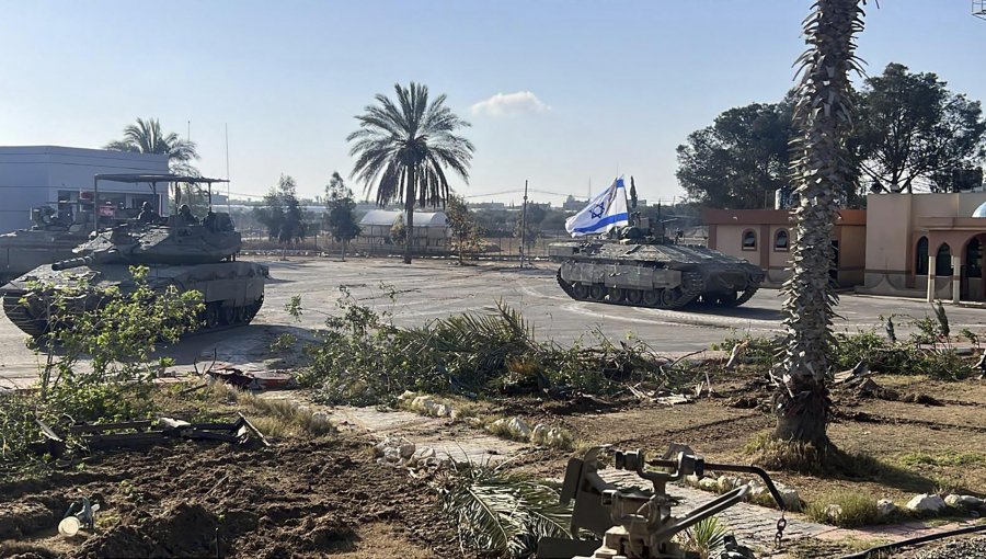 Ejército de Israel toma el control del lado palestino del cruce de Rafah que une la Franja de Gaza con Egipto