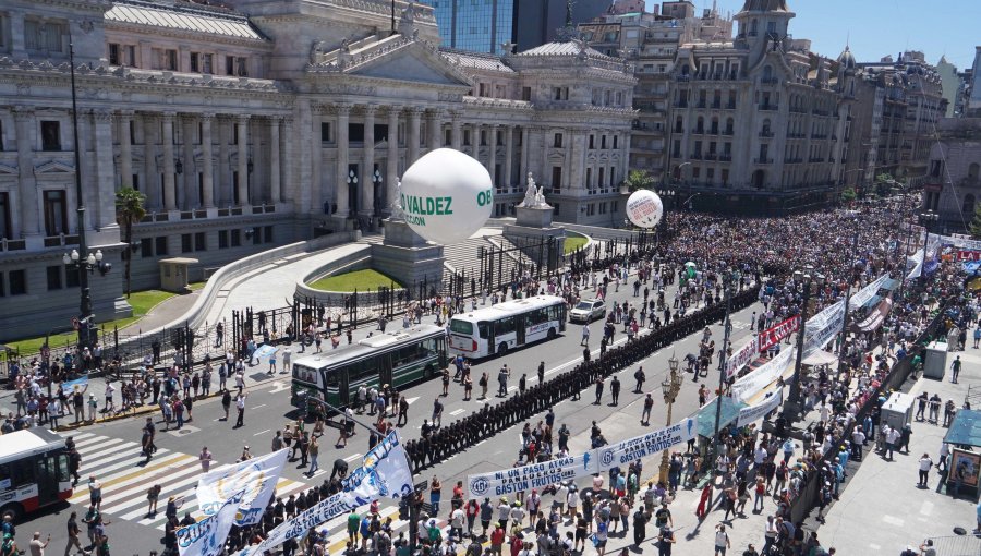 Argentina atravesará por un nuevo paro nacional este jueves para rechazar las medidas económicas de Milei