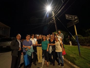 Avanza el recambio masivo en Viña del Mar: Municipio instaló más de 700 luminarias con tecnología led en Gómez Carreño