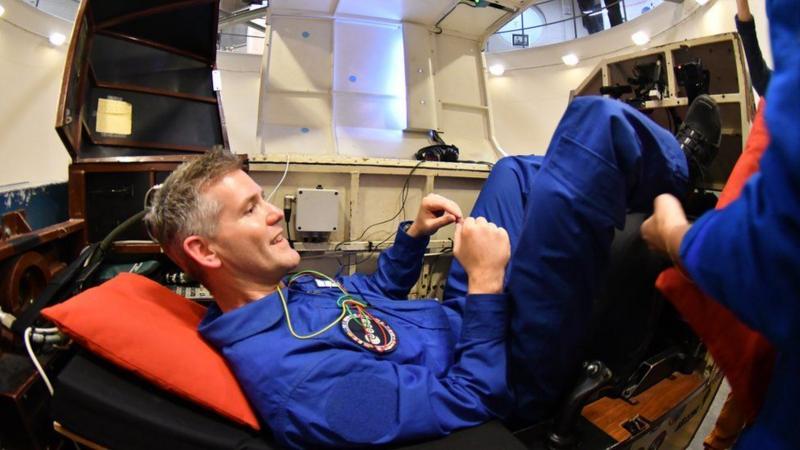 El parastronauta británico que entrena para ser la primera persona con una discapacidad en ir al espacio
