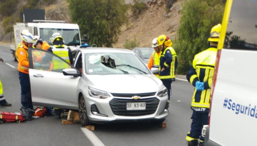 Huechuraba se querella contra Américo Vespucio Oriente por muerte de automovilista tras caída de roca