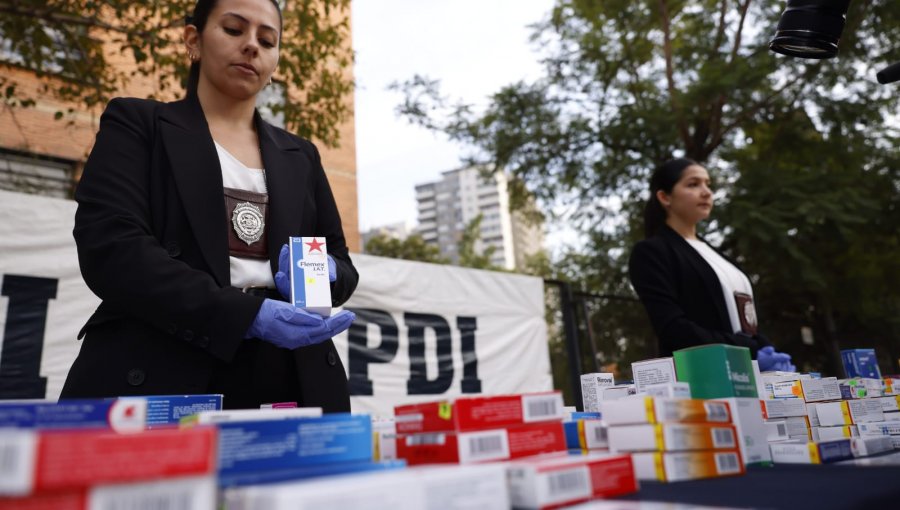 Desbaratan local comercial que funcionaba como farmacia ilegal en La Granja: vendía medicamentos y fármacos psicotrópicos