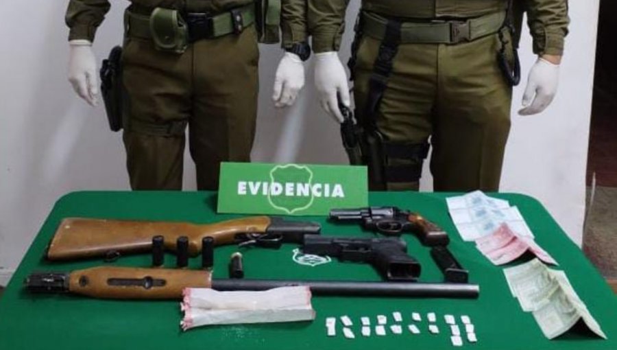 Cuatro sujetos fueron sorprendidos portando armas de fuego y municiones en cerro Rodelillo de Valparaíso