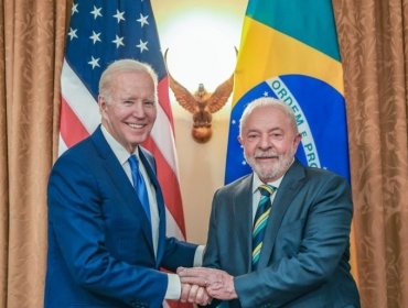 Biden ofrece apoyo a Brasil por las más de 130 muertes por las inundaciones