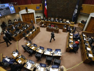 Senado aprueba informe de la comisión mixta sobre ley corta de Isapres y lo despacha a la Cámara de Diputados