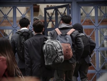 Se encienden las alarmas en Viña por caso sospechoso de meningitis en curso de enseñanza básica del colegio María Auxiliadora