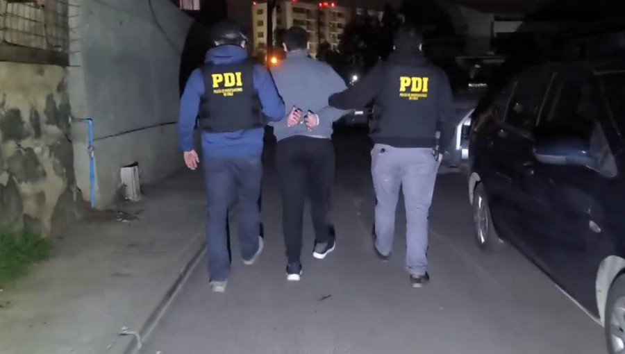 Sujeto de 23 años acusado del homicidio de dos extranjeros es detenido en Viña del Mar