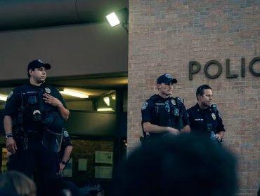 Policía de Estados Unidos estima que hay 100 bandas de chilenos robando en el país