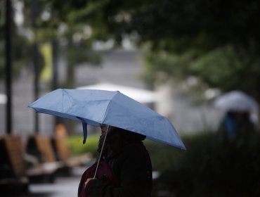 Declaran Alerta Temprana Preventiva para 10 comunas de la región Metropolitana por precipitaciones y viento