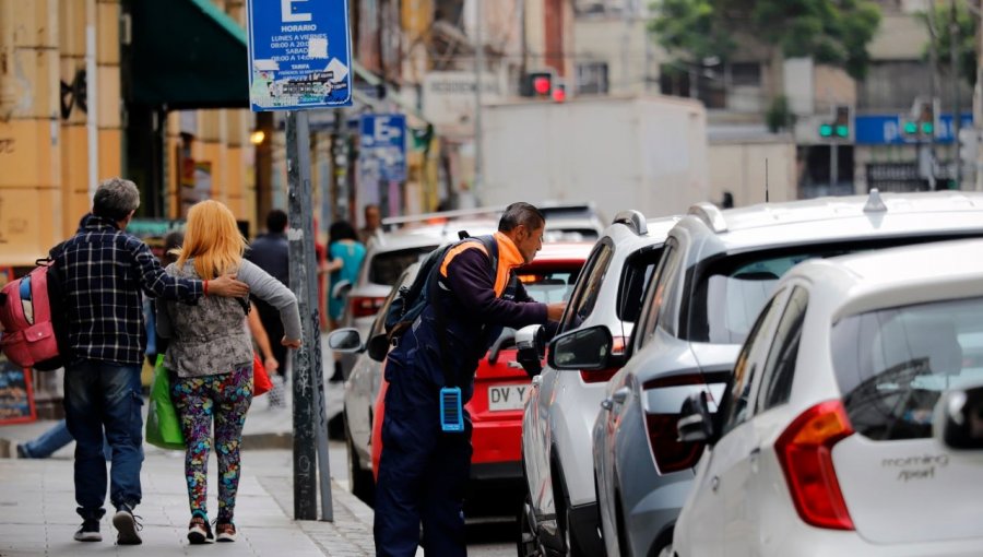 Utilidades de parquímetros bajo la administración del municipio de Valparaíso aumentaron en un 200%