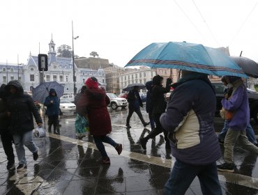 Hasta 45 milímetros de lluvias caerían en el Gran Valparaíso entre lunes y martes
