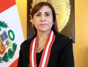 El polémico y corto período de la fiscal general de Perú suspendida por interferir en una indagatoria contra su hermana