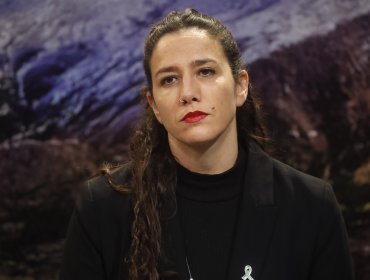 Ministra (s) de Salud responde a críticas de la UDI por campaña de vacunación: "No sé de qué fracaso están hablando"