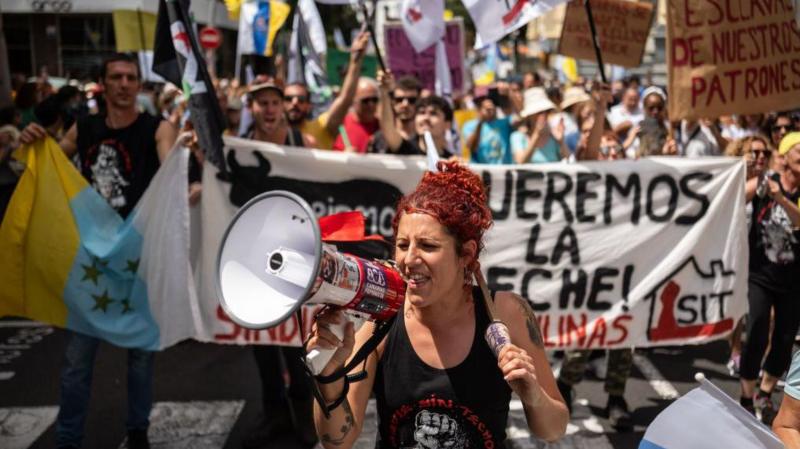 Las protestas contra "los malos turistas" que se multiplican en los lugares más visitados del mundo