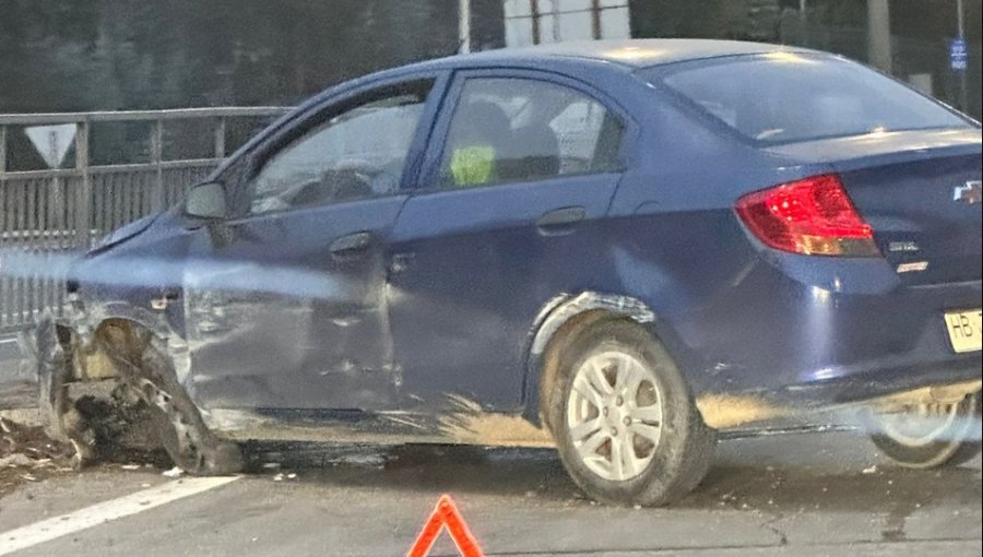 Colisión de vehículo menor contra barrera de contención en Placilla provocó severa congestión vehicular en la ruta 68