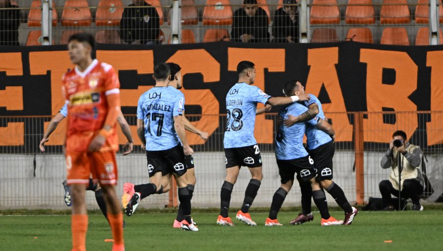 O'Higgins le puso fin a una negativa racha de siete encuentros sin victorias con una goleada ante Cobreloa