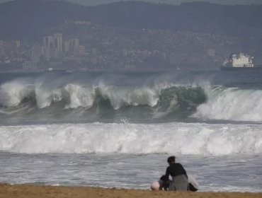 Armada entrega nuevo aviso de marejadas que afectará a la región de Valparaíso